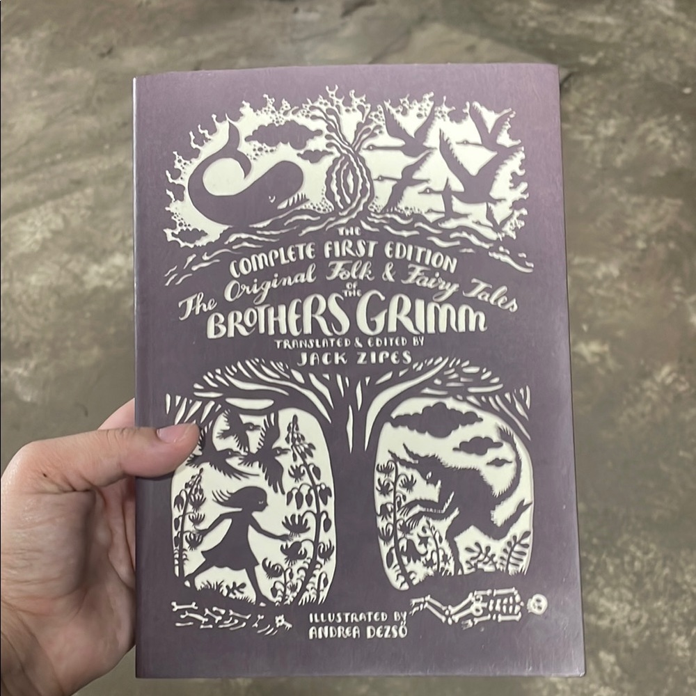 Brothers Grimm Fairy Tales Book - Intricate Cover